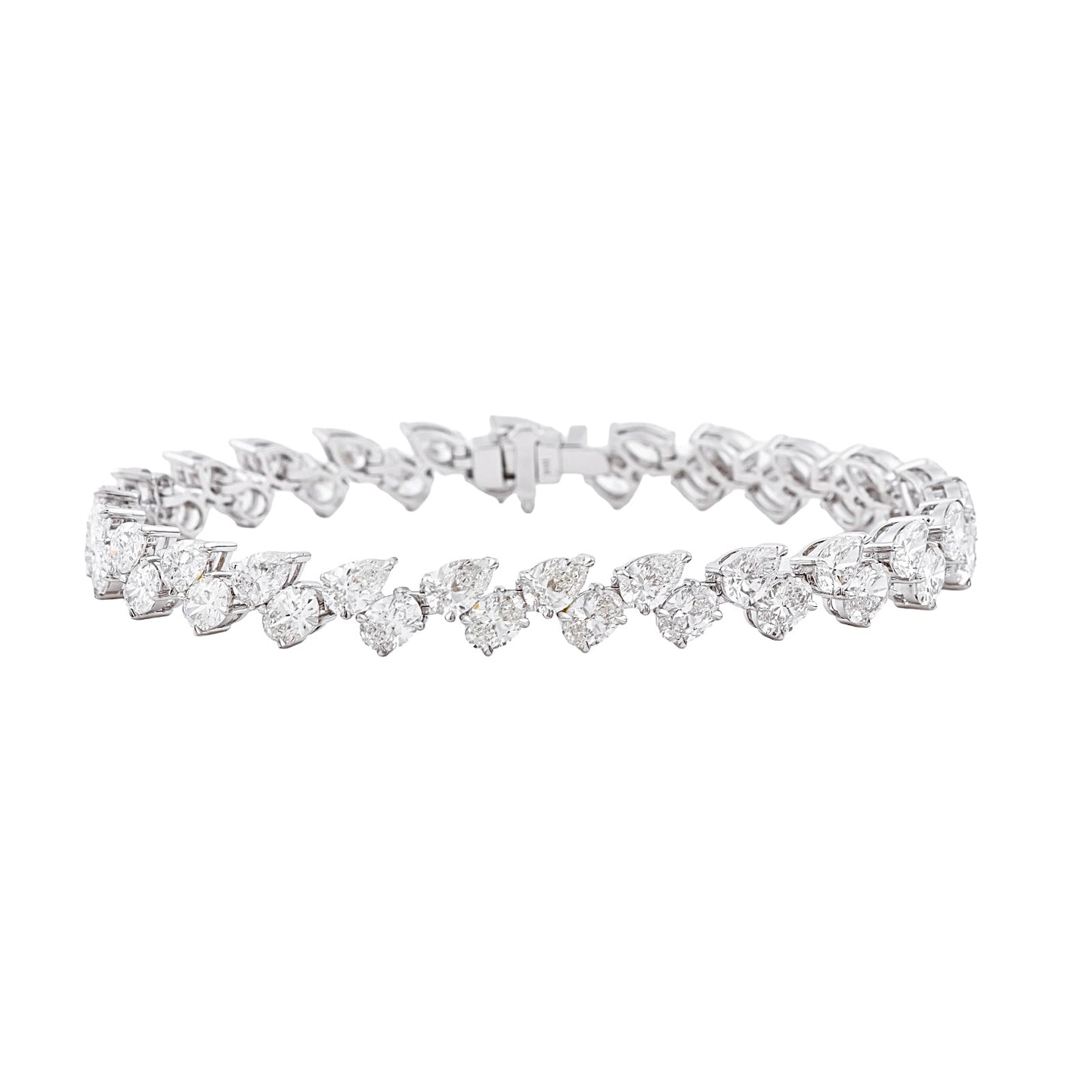 14.14ct Oval & Pear Diamond Cluster Bracelet